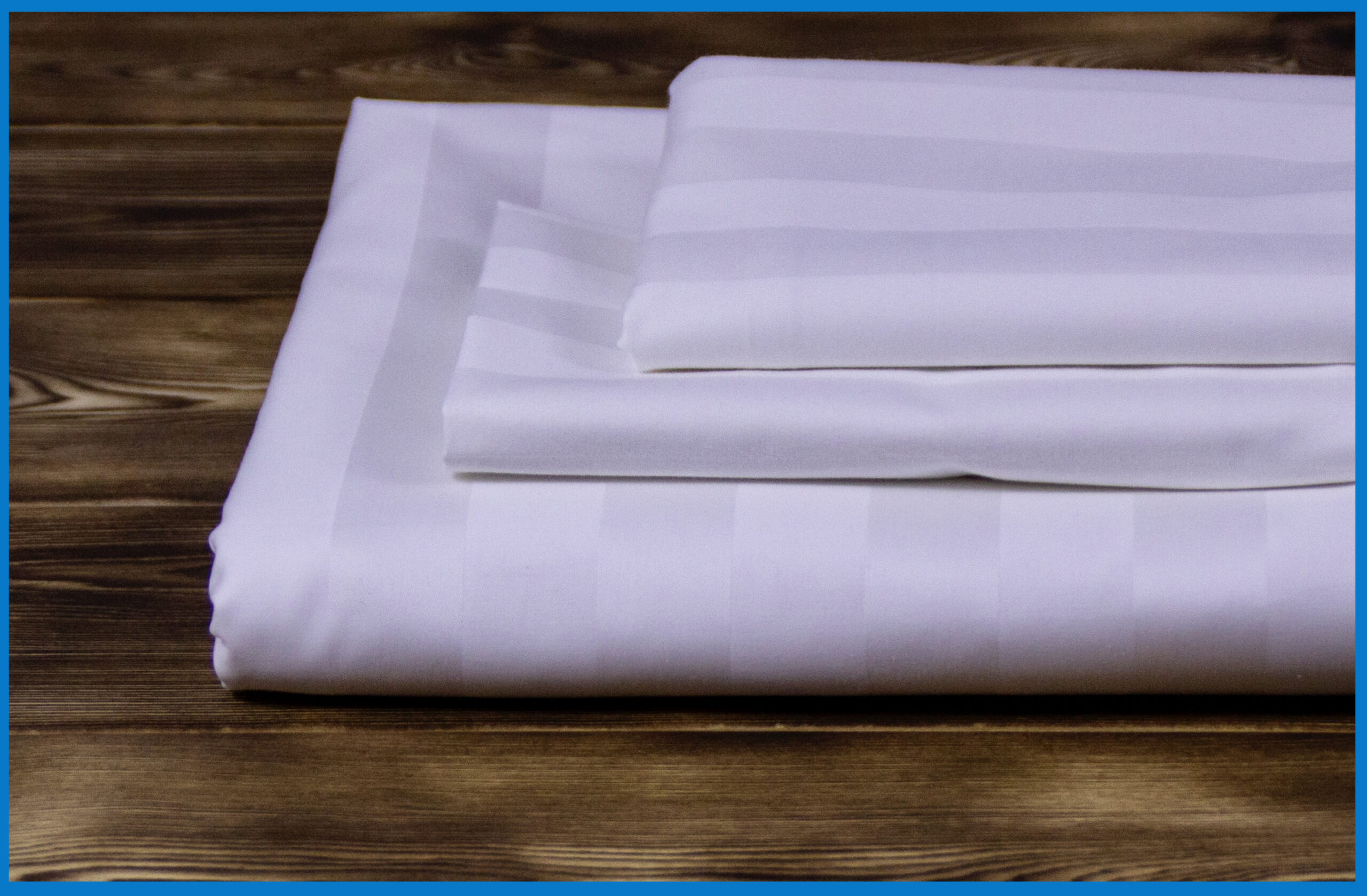 Наволочка сатин жаккард полоса 3 см плотность 135/138 г/м2 Китай